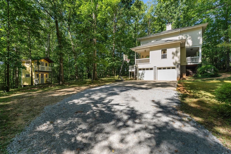 2504 Bearwallow Rd, Ashland City, TN 37015