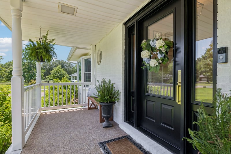 112 Southwinds Dr, Hermitage, TN 37076