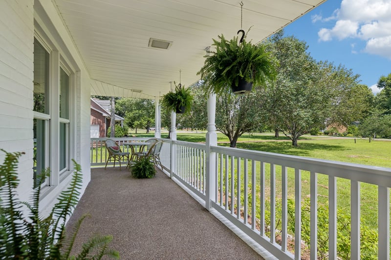 112 Southwinds Dr, Hermitage, TN 37076