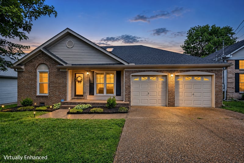 123 Cloverfield Ct, Hendersonville, TN 37075