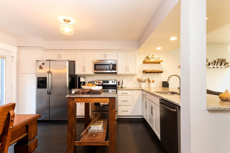 907 Burchwood Ave, Nashville, TN 37216
