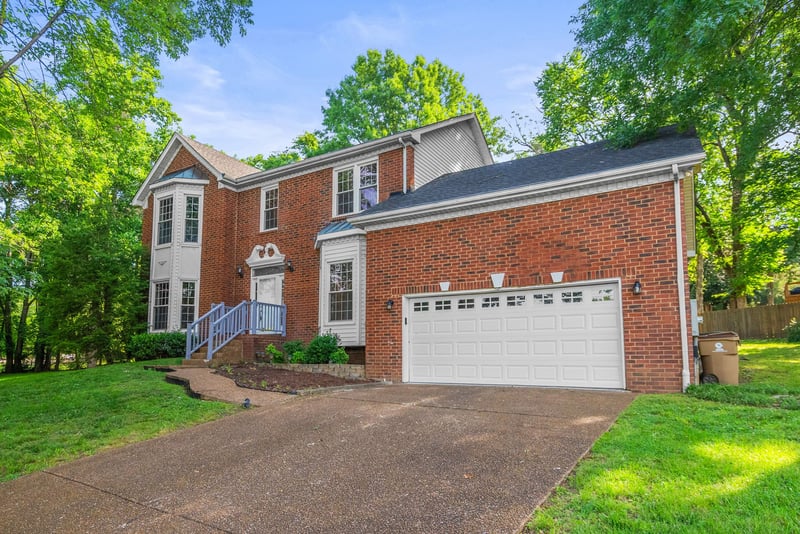 305 Cherokee Trl, Goodlettsville, TN 37072