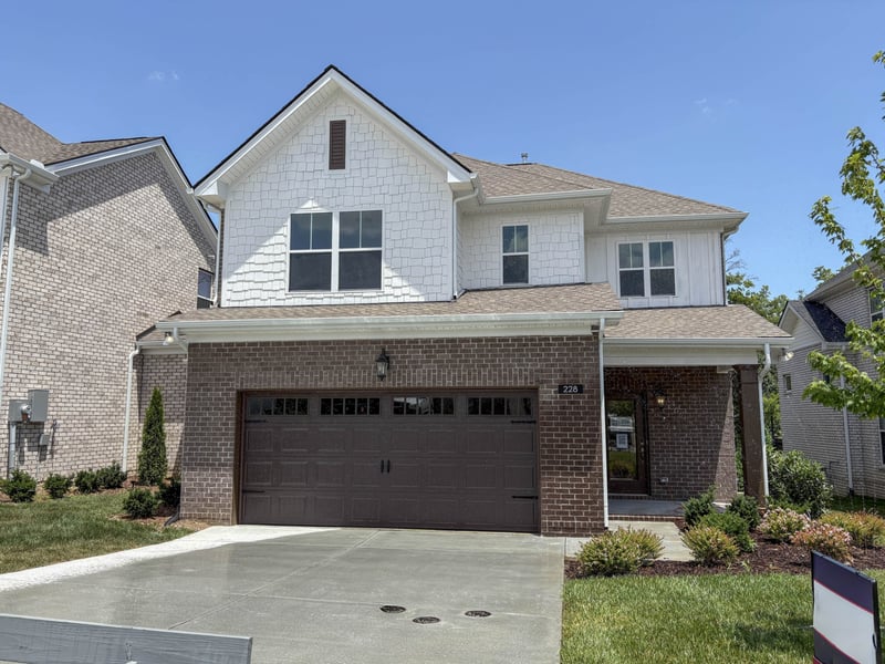 228 Hudson Dr, Gallatin, TN 37066