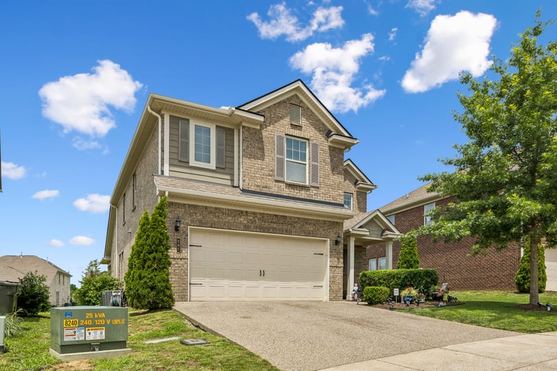 207 Hempstead Ct, Gallatin, TN 37066