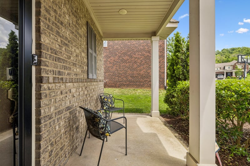 207 Hempstead Ct, Gallatin, TN 37066