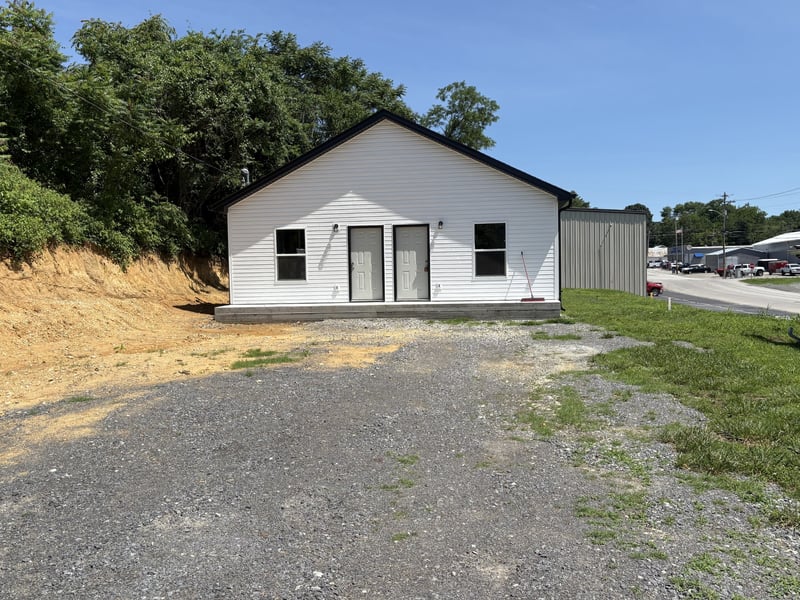 111 Second Ave, Carthage, TN 37030