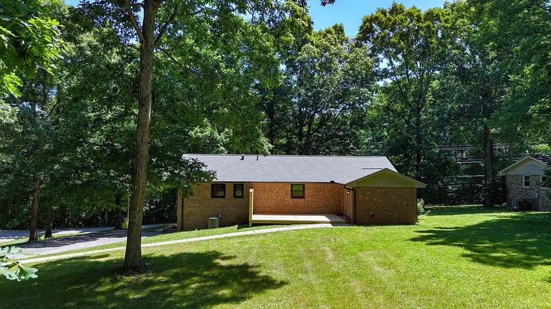 122 Payne Springs Rd, Dickson, TN 37055