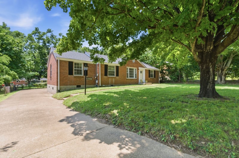 521 Landon Dr, Nashville, TN 37220