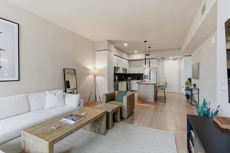1212 Demonbreun St #1503, Nashville, TN 37203