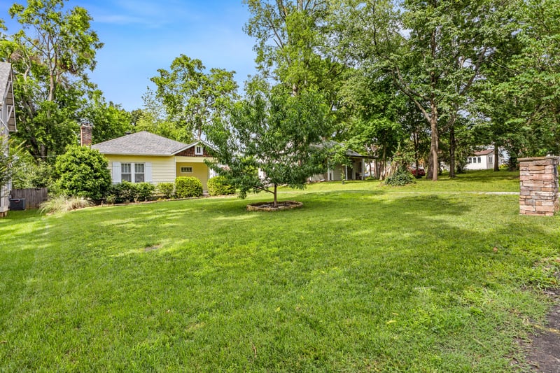 4202 Wyoming Ave, Nashville, TN 37209