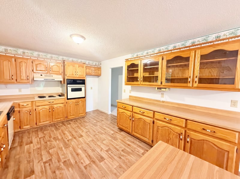 8663 Dog Branch Rd, Mount Pleasant, TN 38474