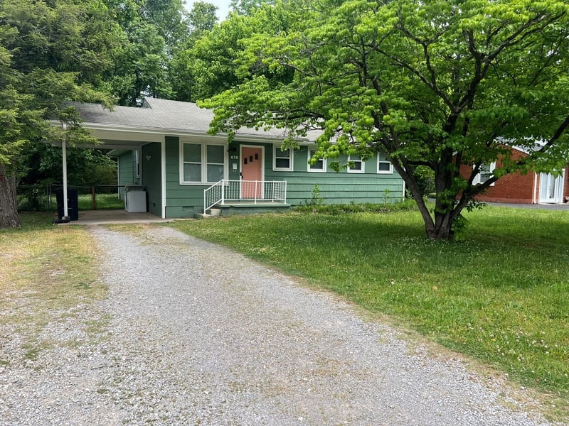 618 Spencer Dr, Murfreesboro, TN 37129