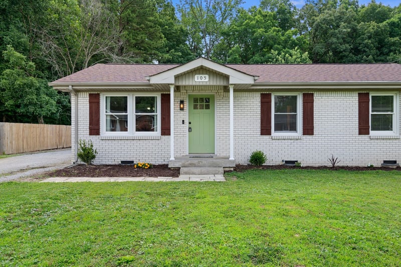 105 Billy Robb St, Greenbrier, TN 37073