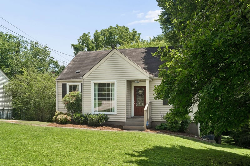 1317 Saturn Dr, Nashville, TN 37217