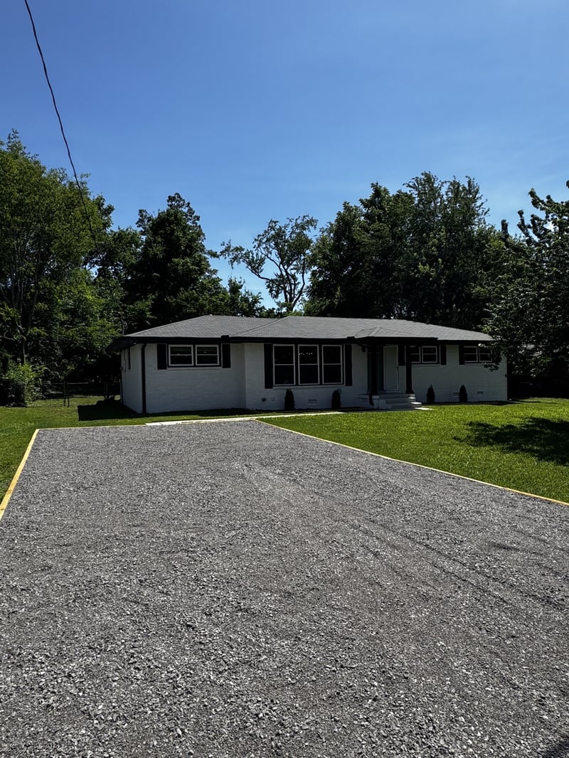 1008 Peachtree Dr, Smyrna, TN 37167
