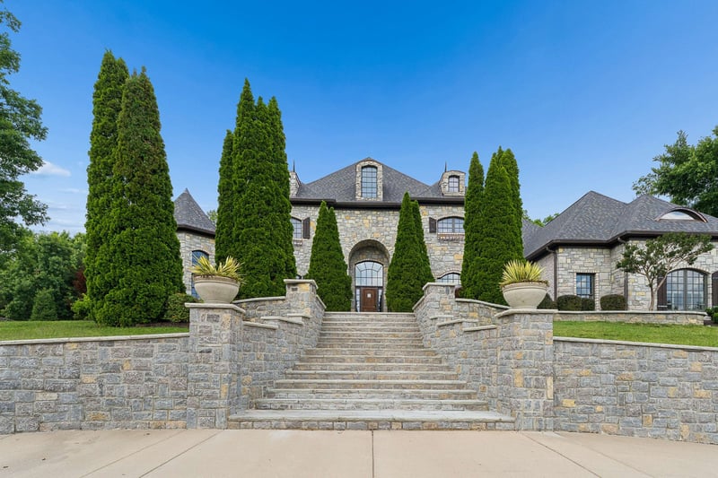 1008 Monroe Ln, Brentwood, TN 37027