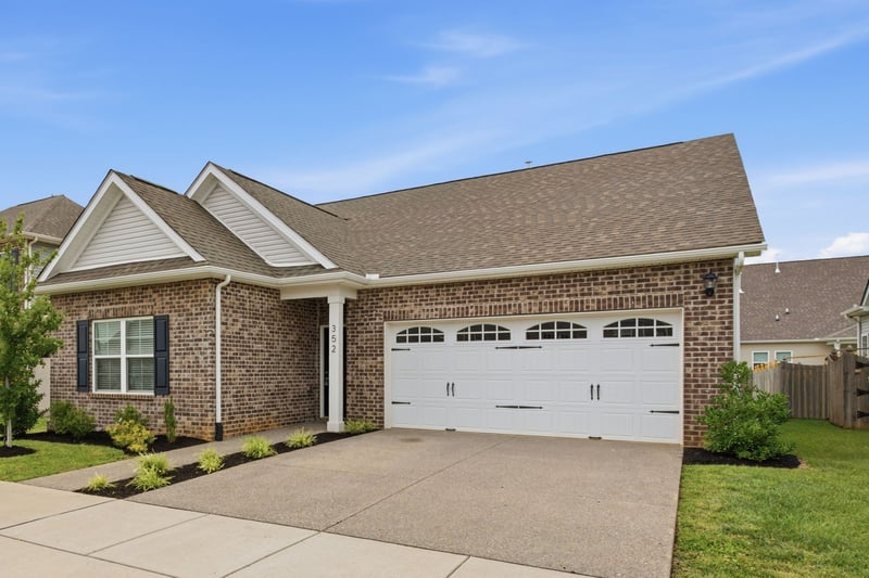 352 Telavera Dr, White House, TN 37188