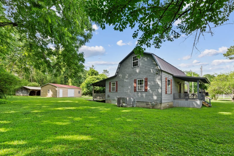 114 Greenhaven Cir, Dickson, TN 37055