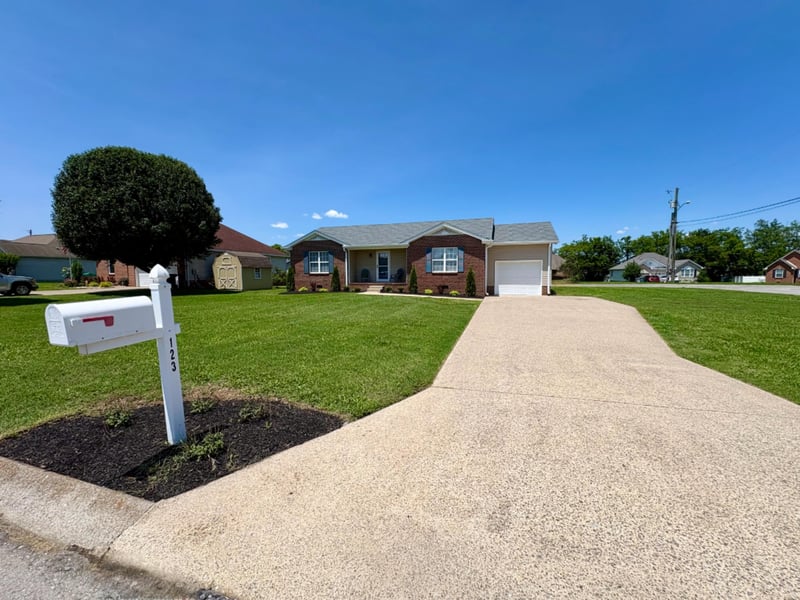 123 Tucker Trice Blvd, Lebanon, TN 37087