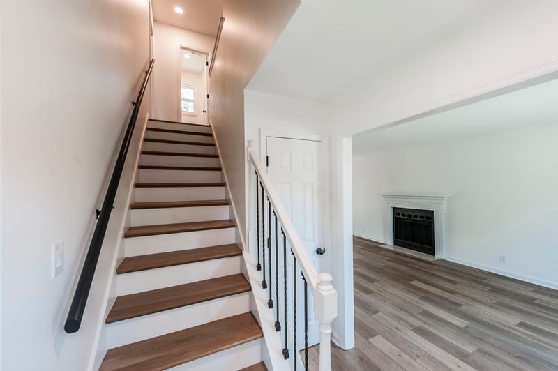 123 White Oak Way, Hendersonville, TN 37075