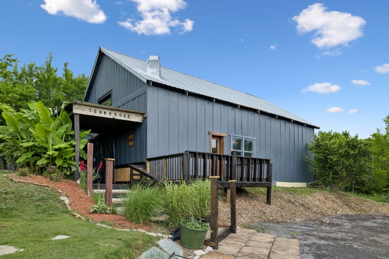 183 Phosphate Ln, Gallatin, TN 37066