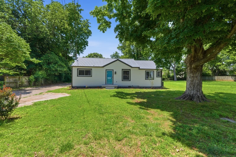 303 Dudley St, Smyrna, TN 37167