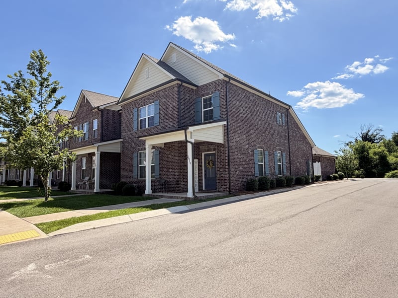 2919 Suzanne Landon Dr, Murfreesboro, TN 37130