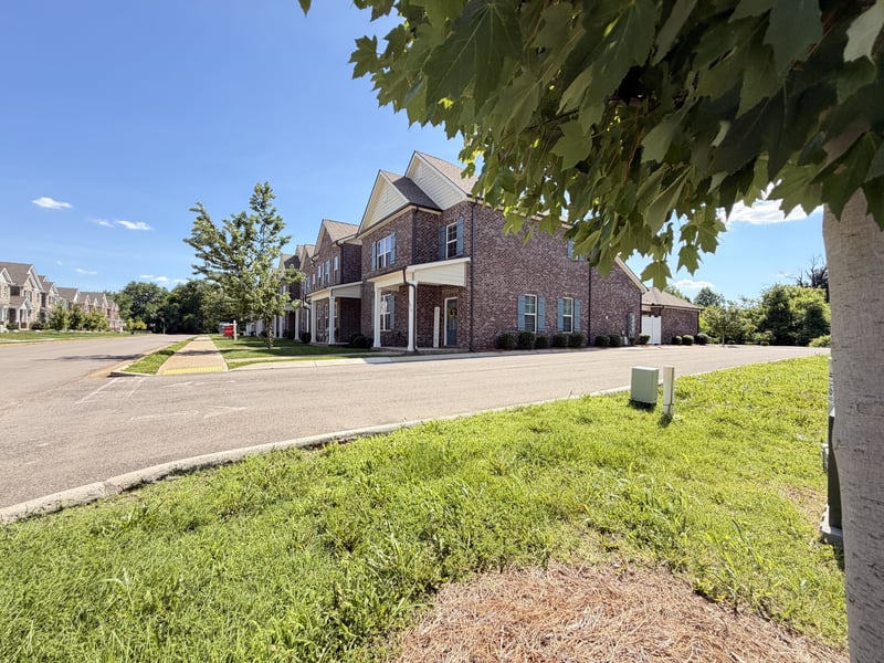 2919 Suzanne Landon Dr, Murfreesboro, TN 37130