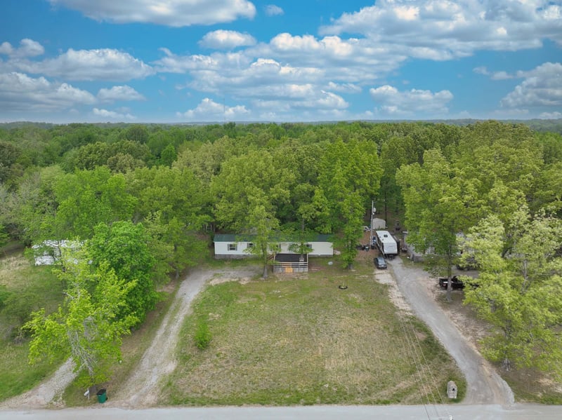 155 Breeder Rd, Portland, TN 37148