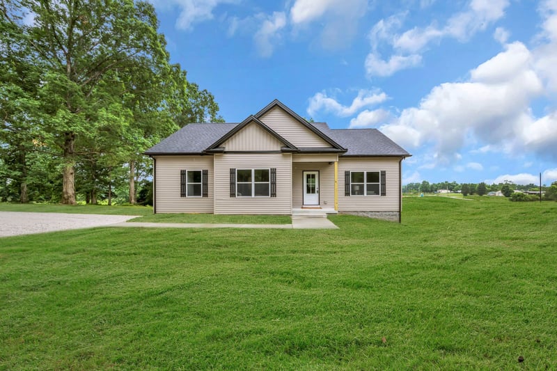 497 Jesse Work Rd, Dickson, TN 37055