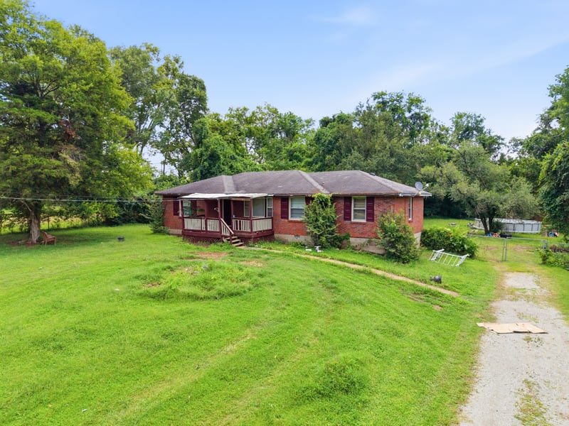 103 Port Dr, Madison, TN 37115