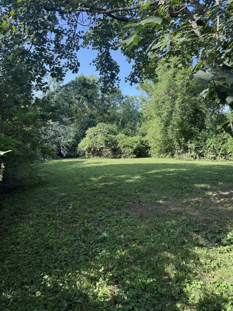 210 Friendship Dr, Goodlettsville, TN 37072