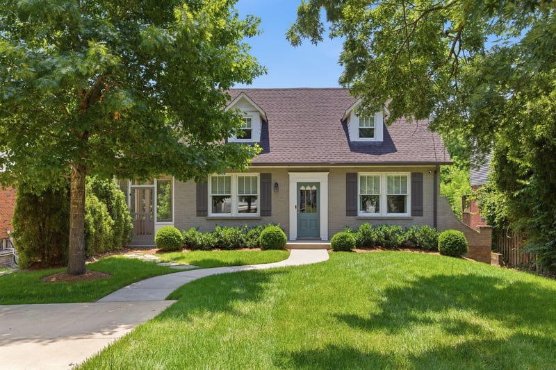 1111A Graybar Ln, Nashville, TN 37204