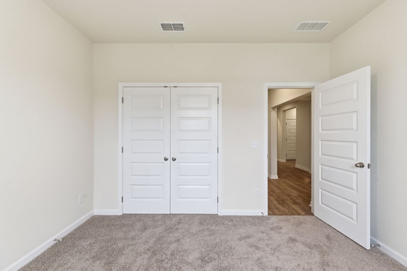 1038 Lionheart Dr, Hermitage, TN 37076