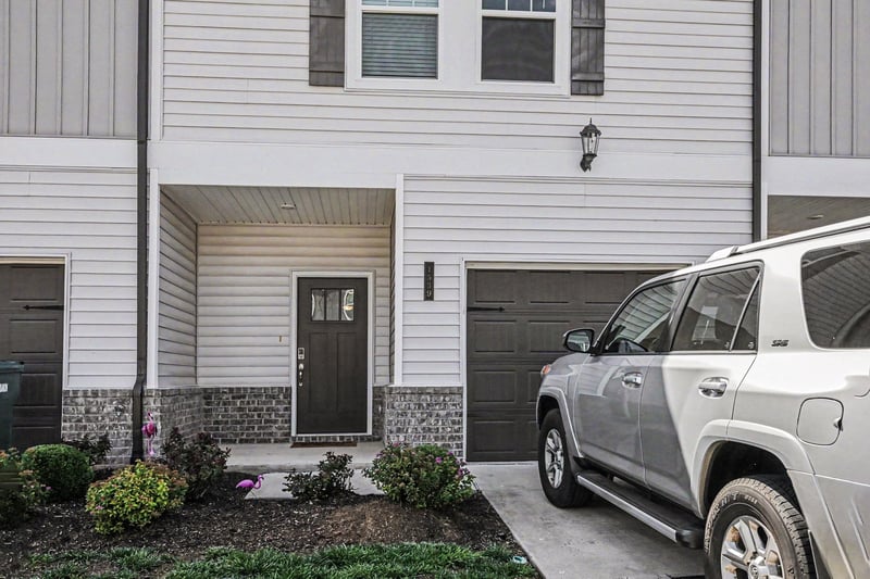 1539 Olympic Ln, Lebanon, TN 37087