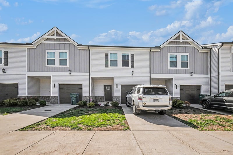 1539 Olympic Ln, Lebanon, TN 37087