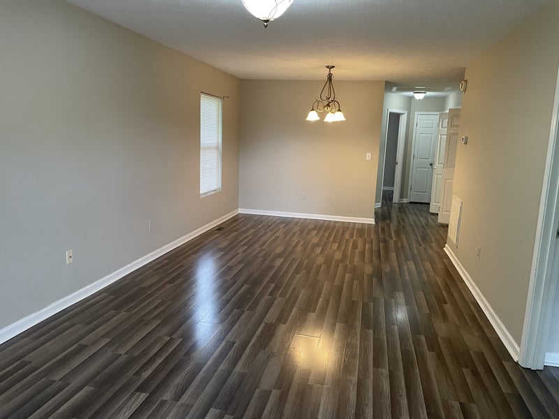 303 15th Ave, Springfield, TN 37172