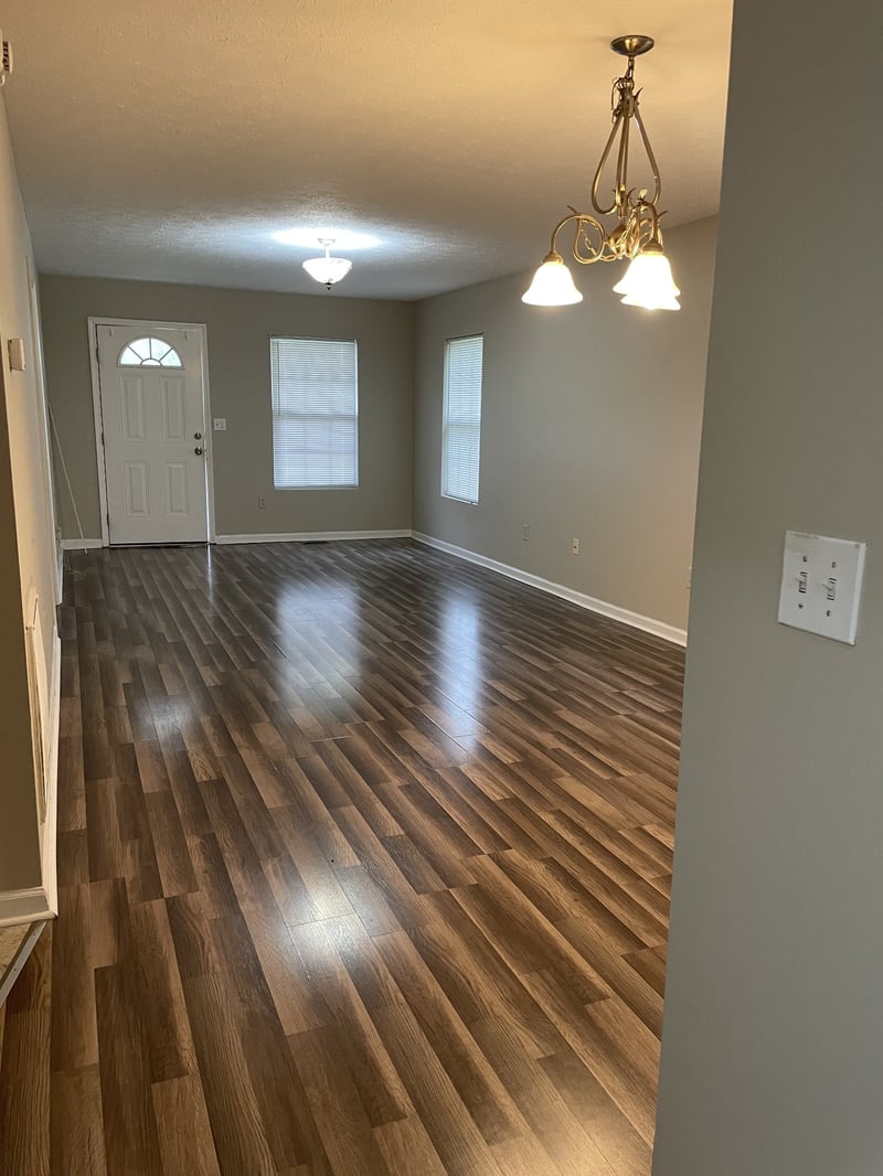 303 15th Ave, Springfield, TN 37172