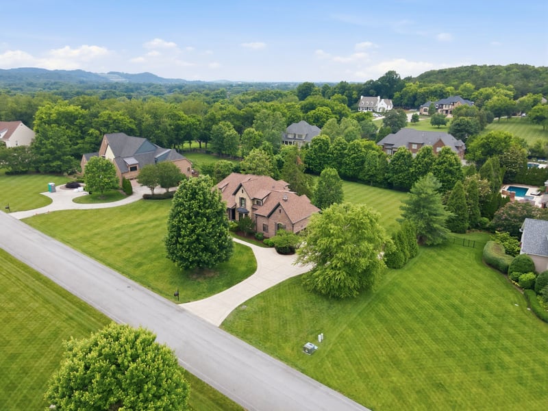 2228 Grey Cliff Dr, Franklin, TN 37064