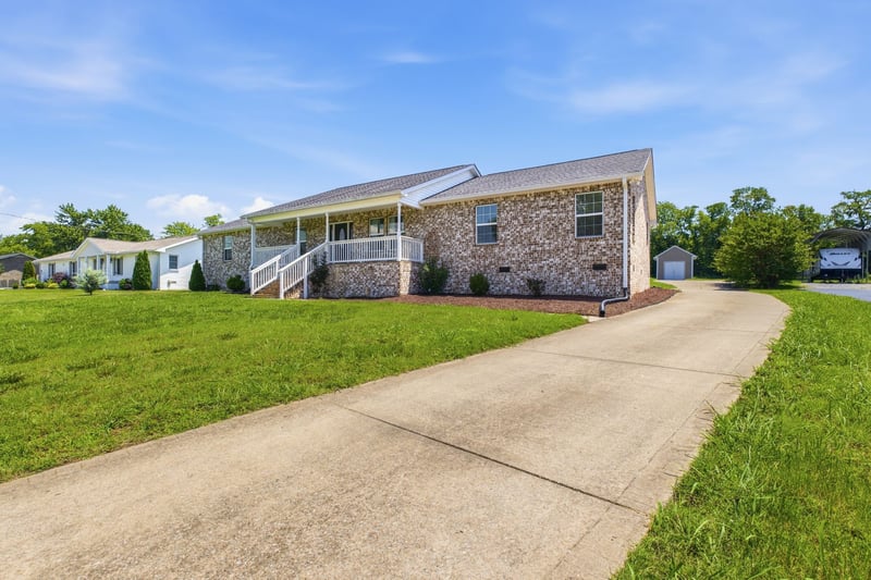 505 Stonehenge Dr, Lebanon, TN 37090
