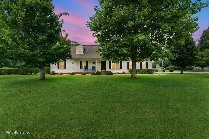 1202 Snead Dr, Murfreesboro, TN 37128