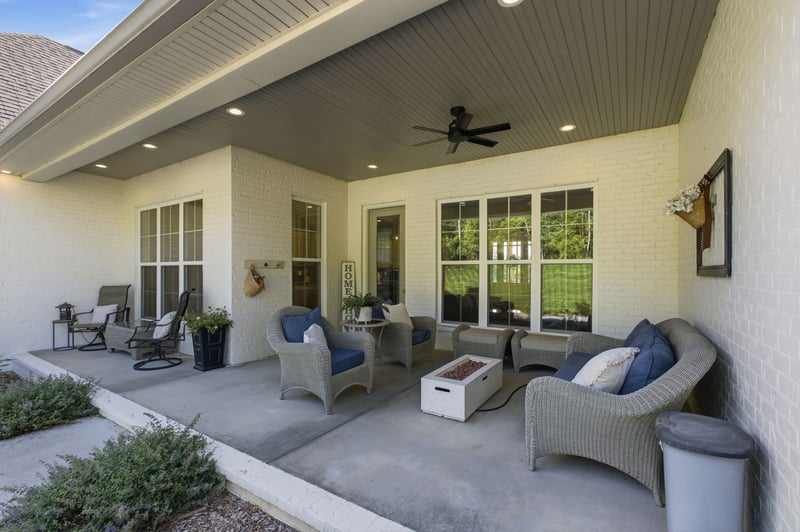 2591 Long Hollow Pike, Hendersonville, TN 37075