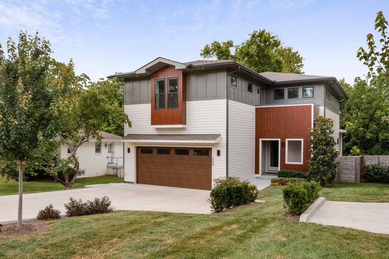 560 Highcrest Dr, Nashville, TN 37211