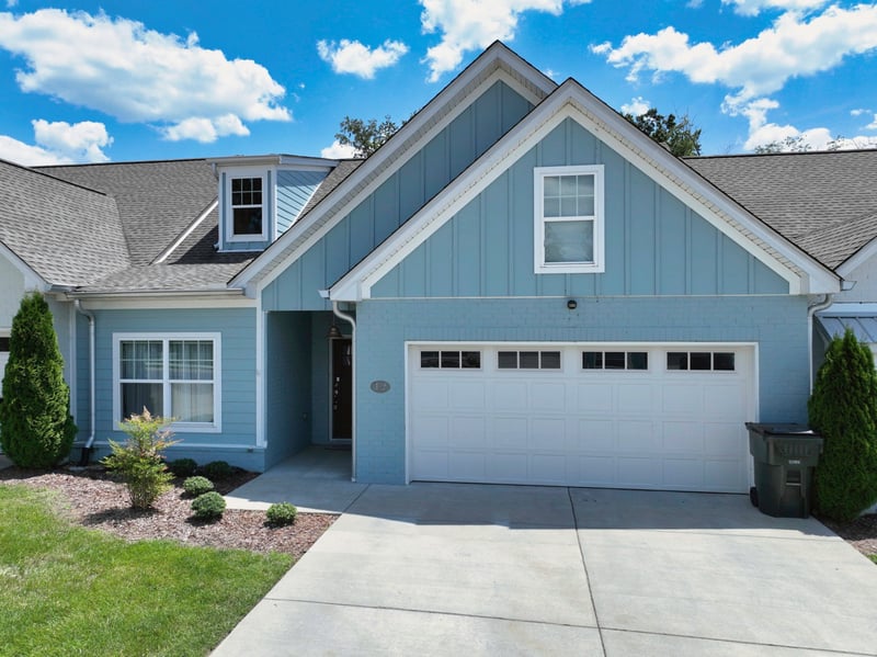 1144 Lock 4 Rd #J2, Gallatin, TN 37066