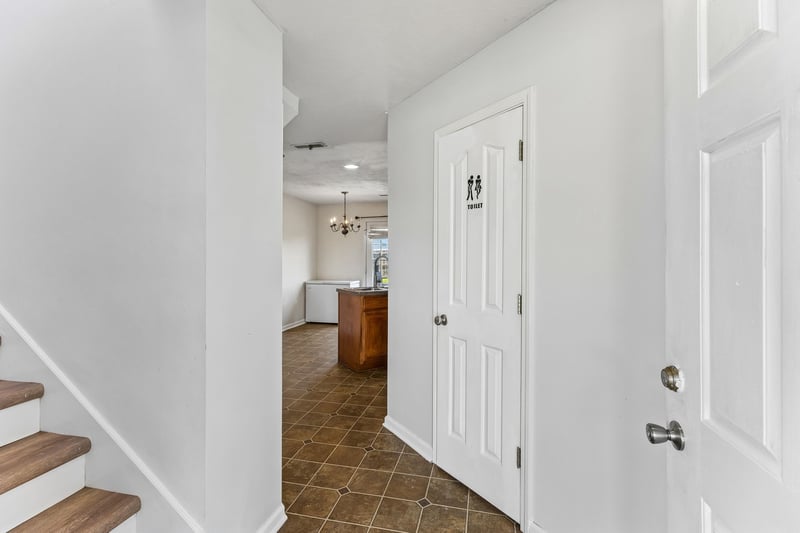 1322 Tonya Dr, La Vergne, TN 37086