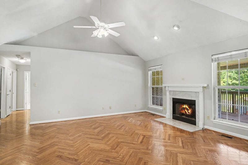 1029 Nina Dr, Springfield, TN 37172
