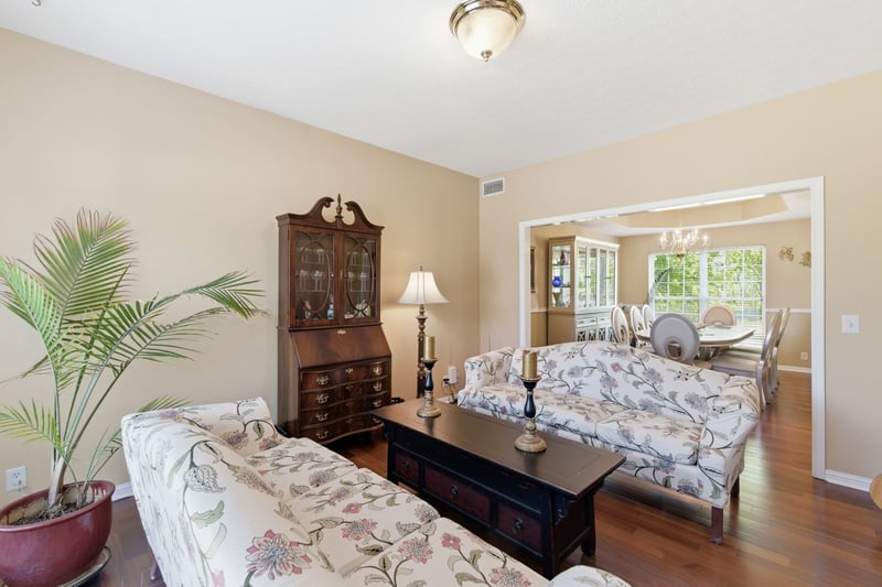 328 Moonwater Ct, Hermitage, TN 37076