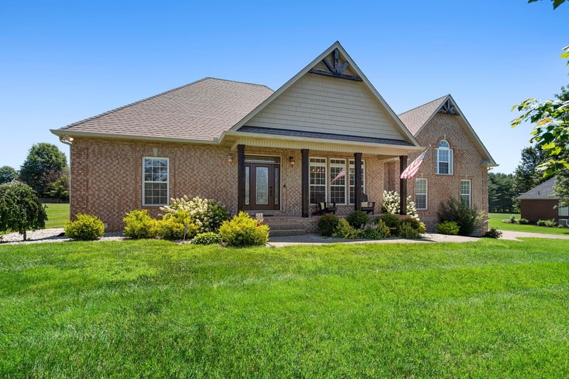 69 Deer Run Rd, Cross Plains, TN 37049