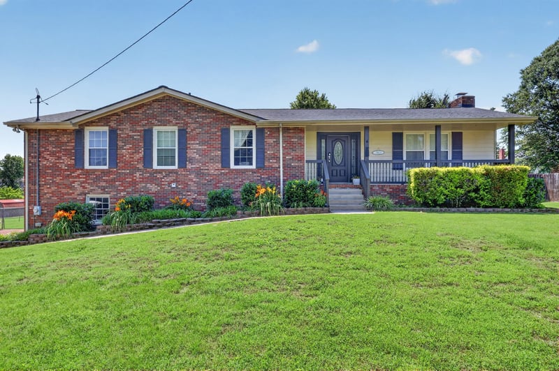 416 Wadebrook Dr, Gallatin, TN 37066