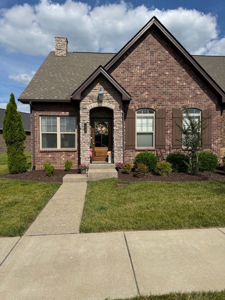 2049 Flowing Creek Dr, Franklin, TN 37064